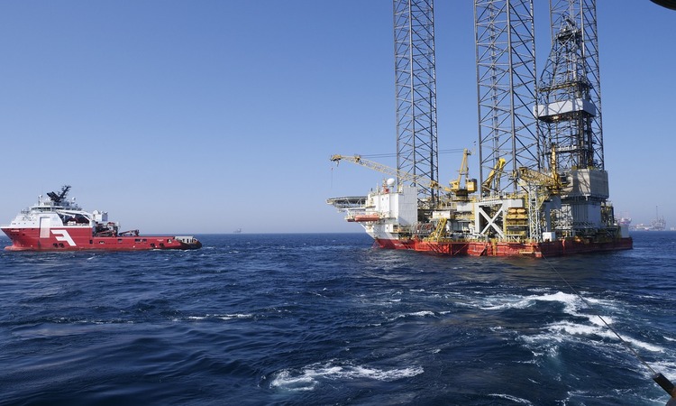 Plataforma petrolífera marina
