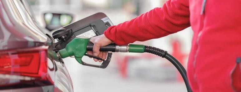Repostaje en gasolinera